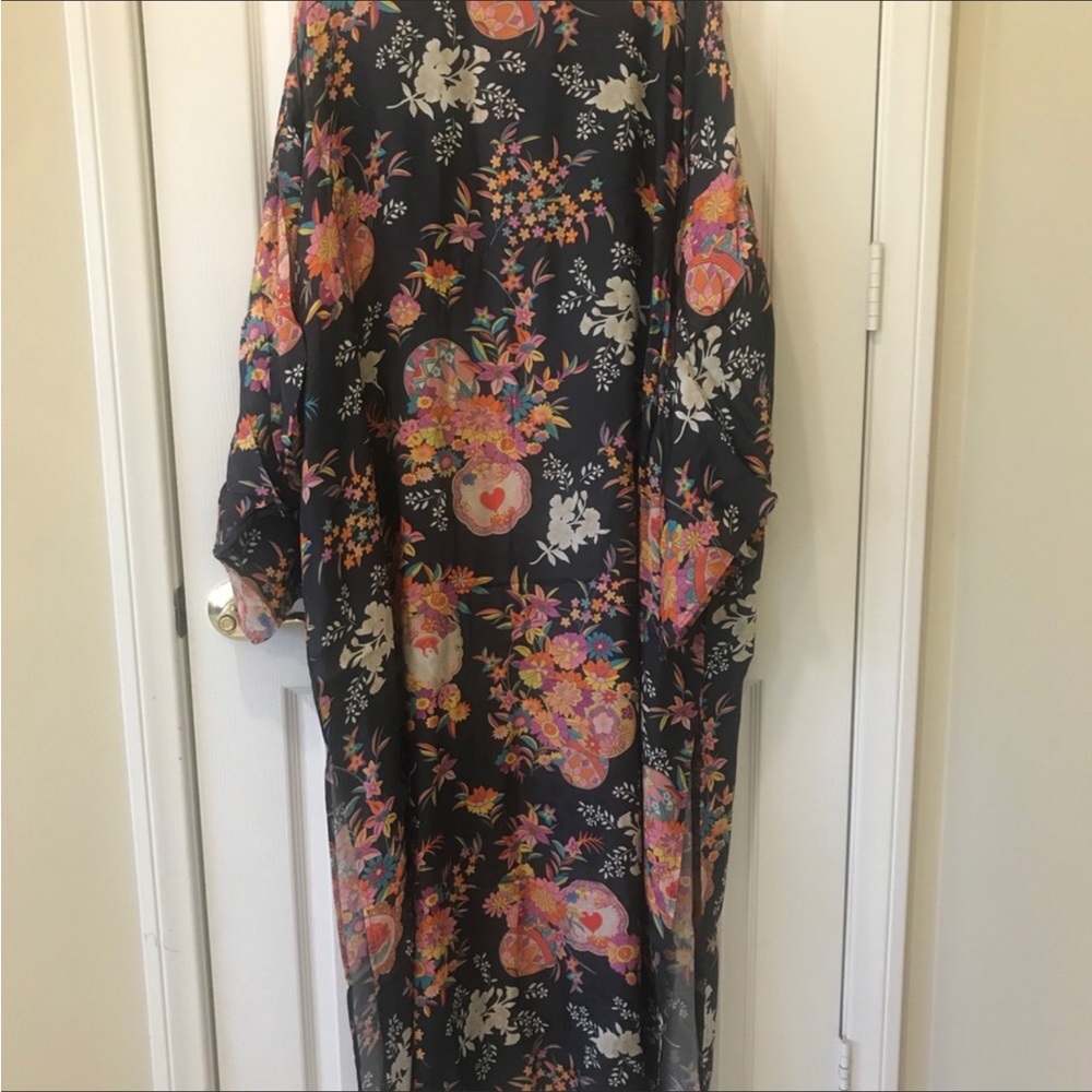 Spell Leo Maxi Robe M/L - Picture 8 of 12